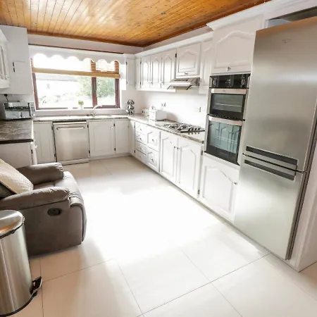 Holiday home Aras Iosgan Carraroe