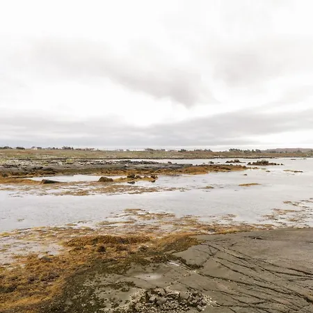 Aras Iosgan Prázdninový dům *