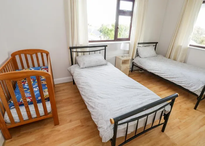 Aras Iosgan Feriehus *